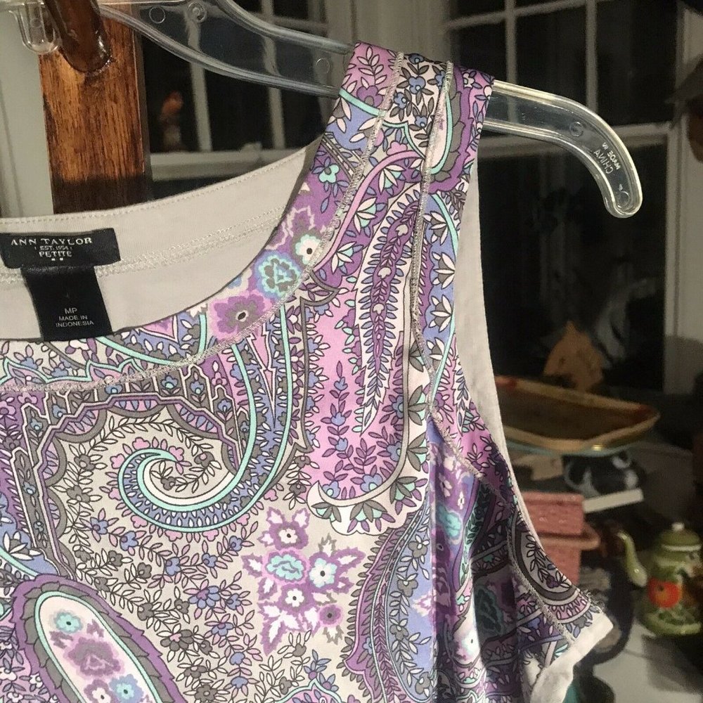 Ann Taylor Sleeveless Top Purple Gray Paisley MP